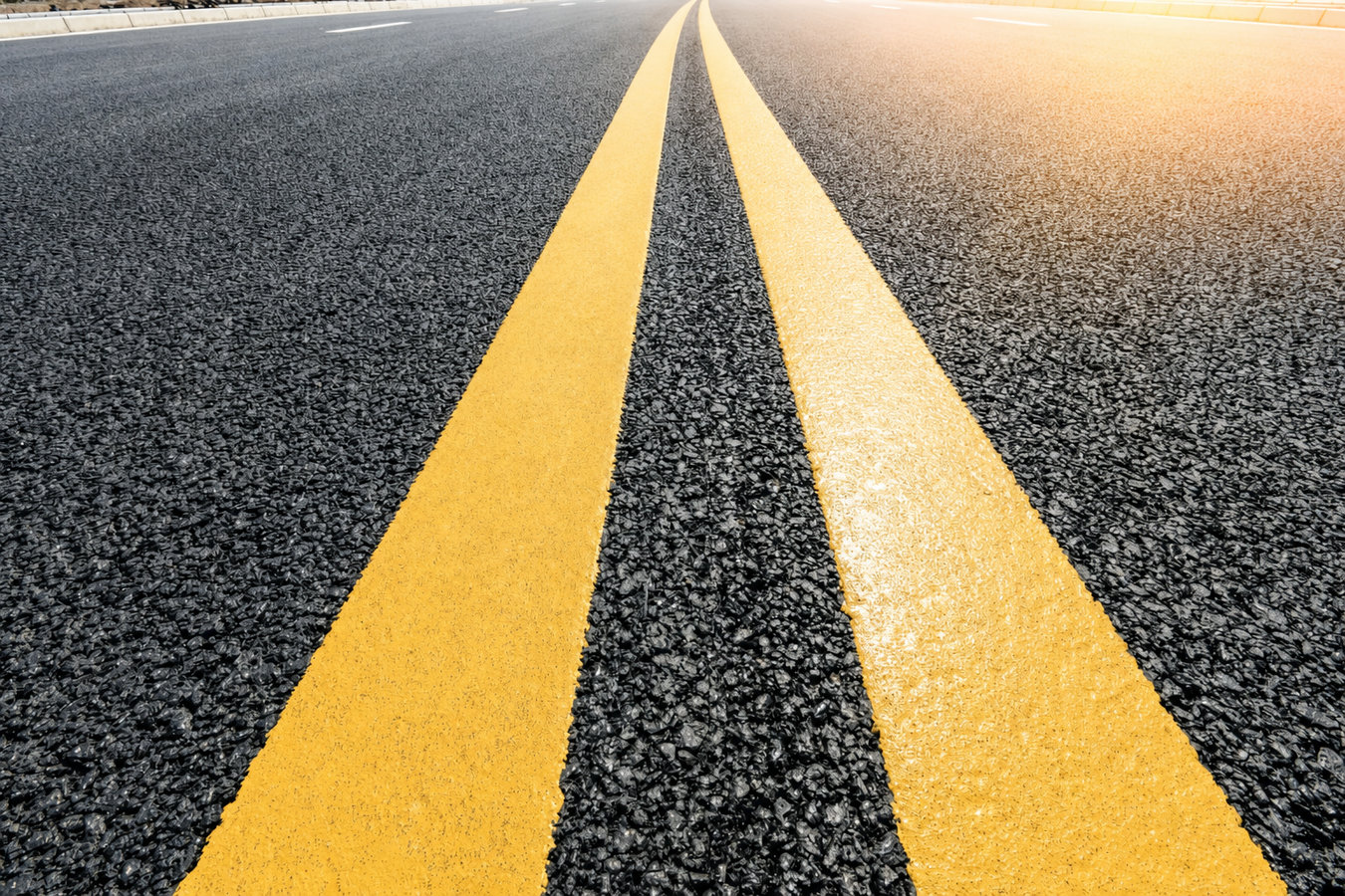 Asphalt paving